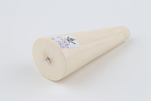Round mammoth ivory piece