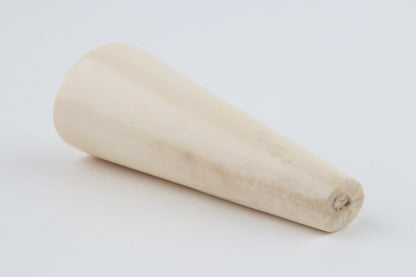 Round mammoth ivory piece