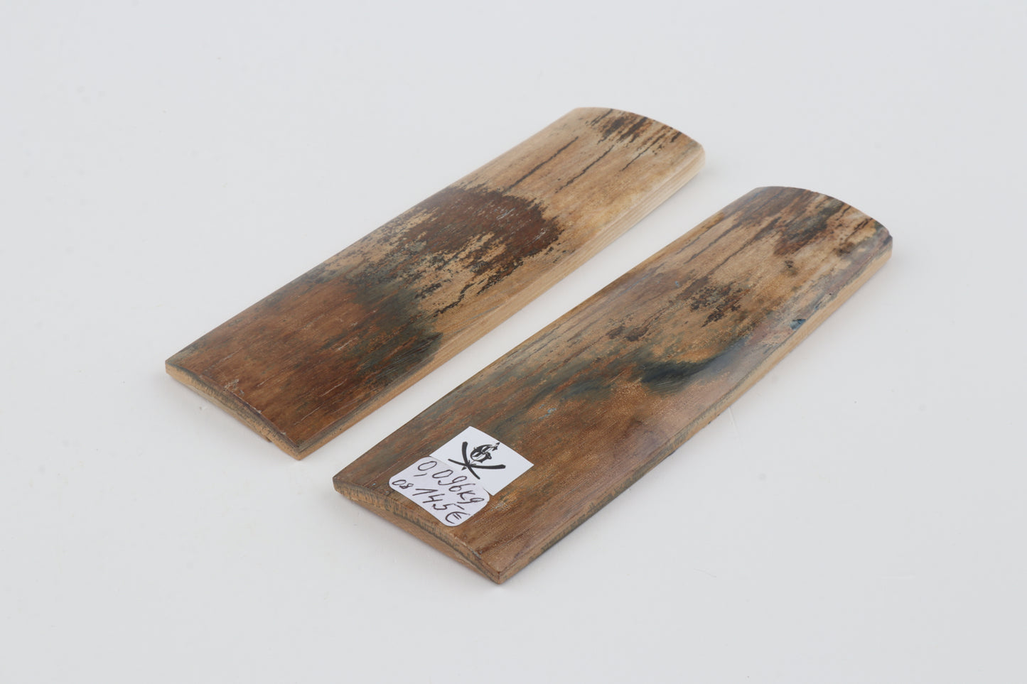 Natural mammoth bark scales