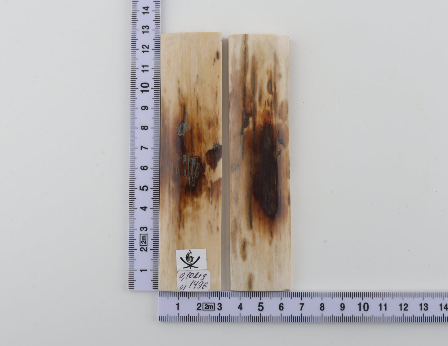 Natural mammoth bark scales