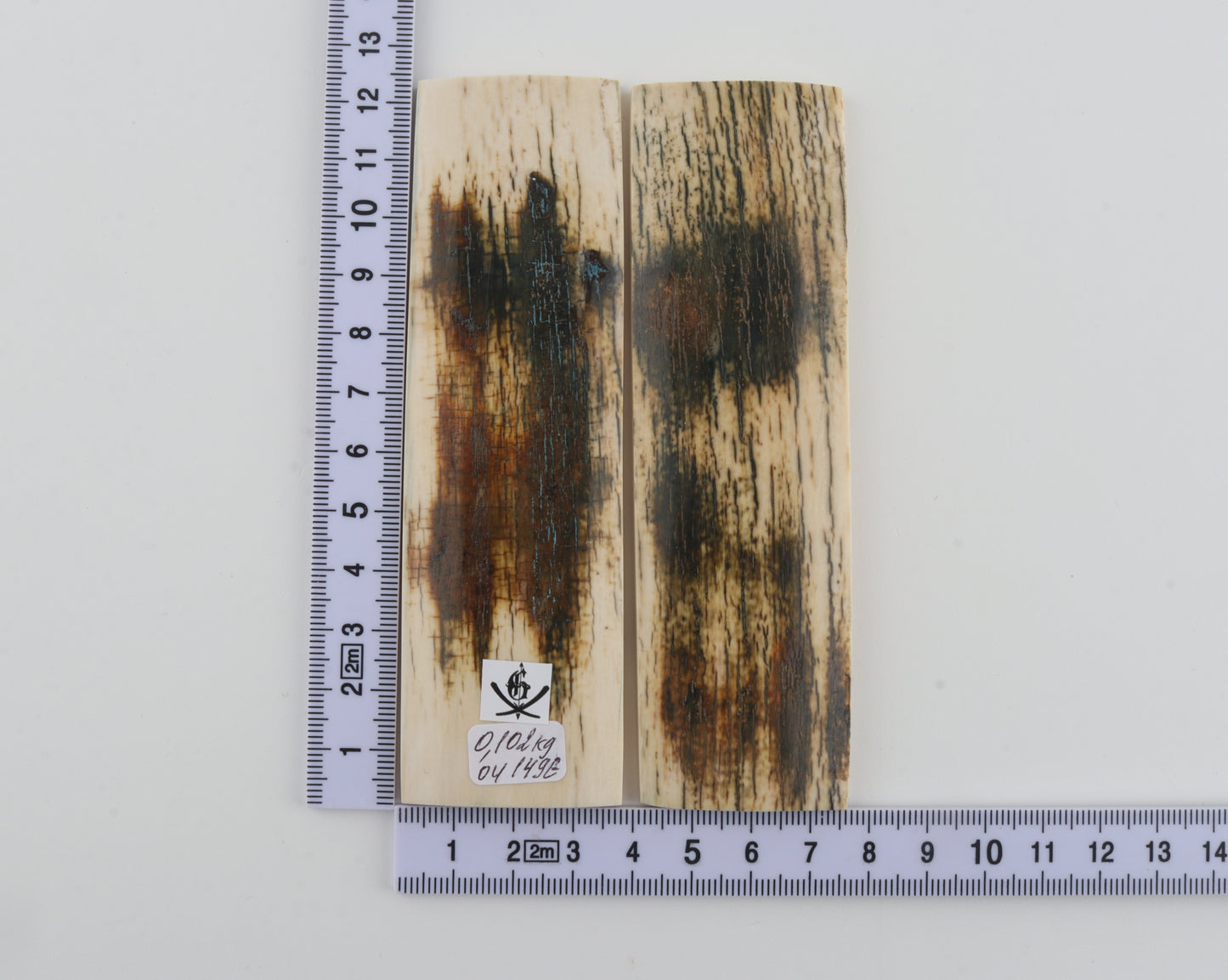 Natural mammoth bark scales