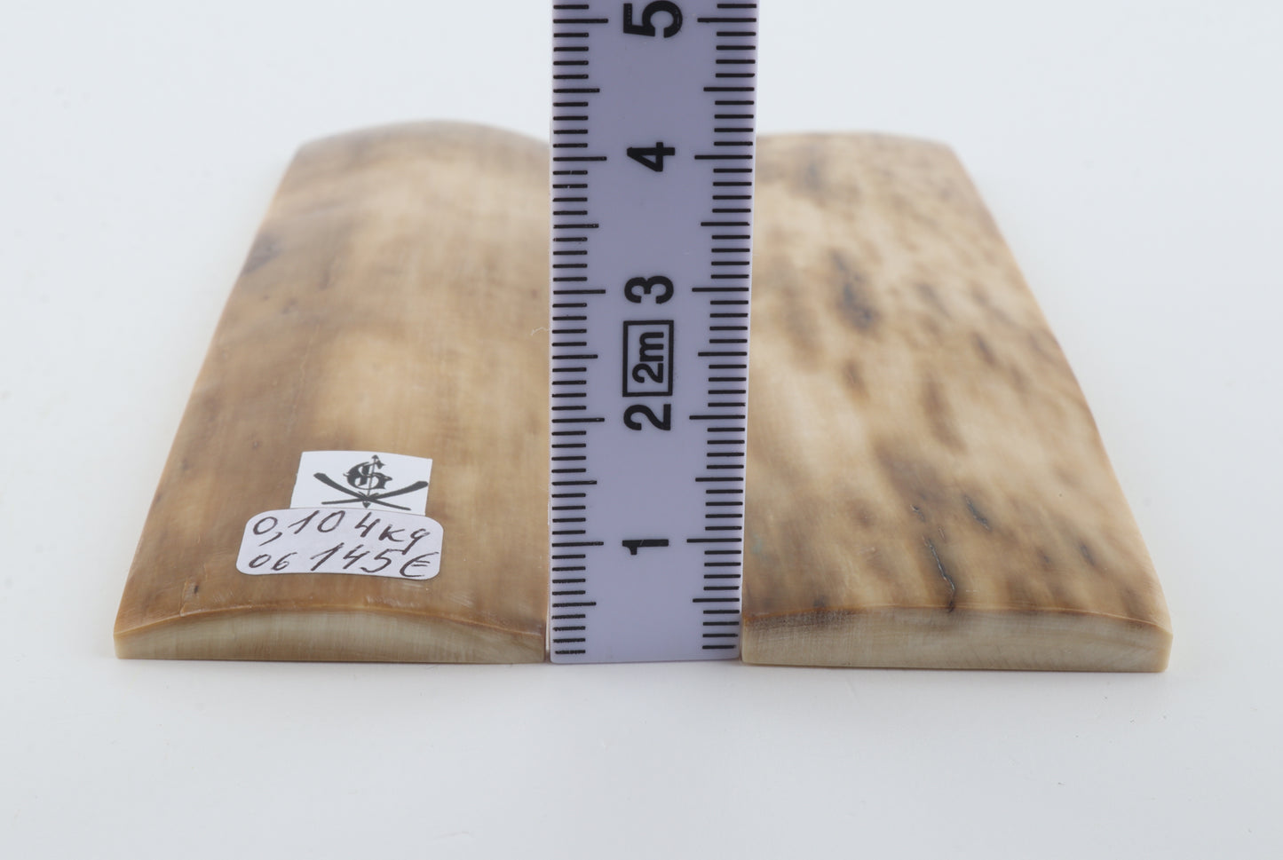 Natural mammoth bark scales