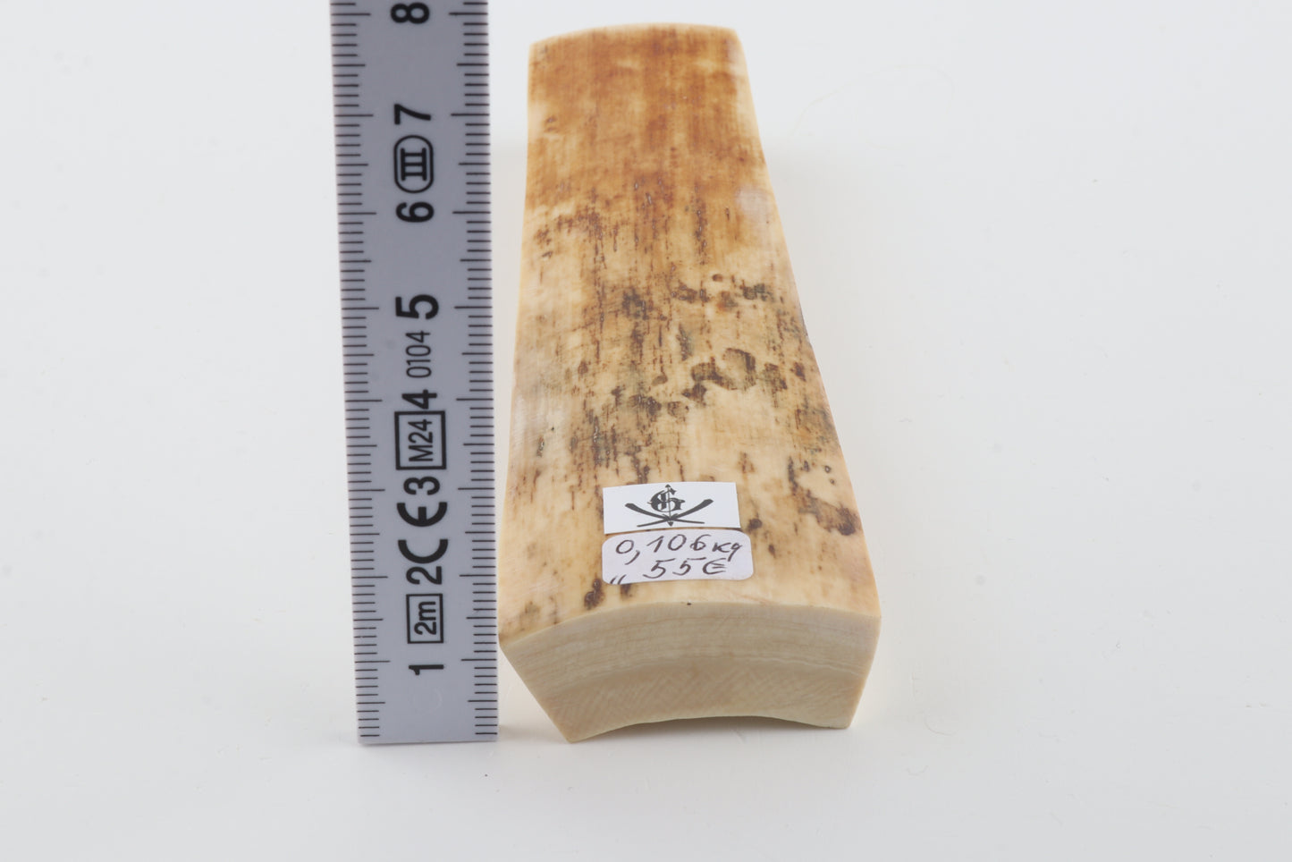 Creme-orange mammoth bark