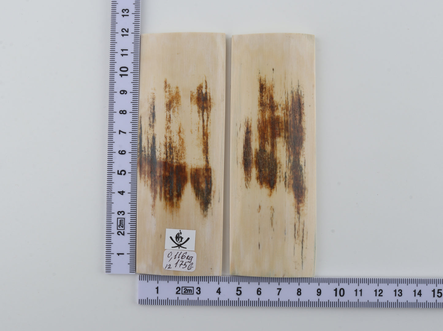 Natural mammoth bark scales