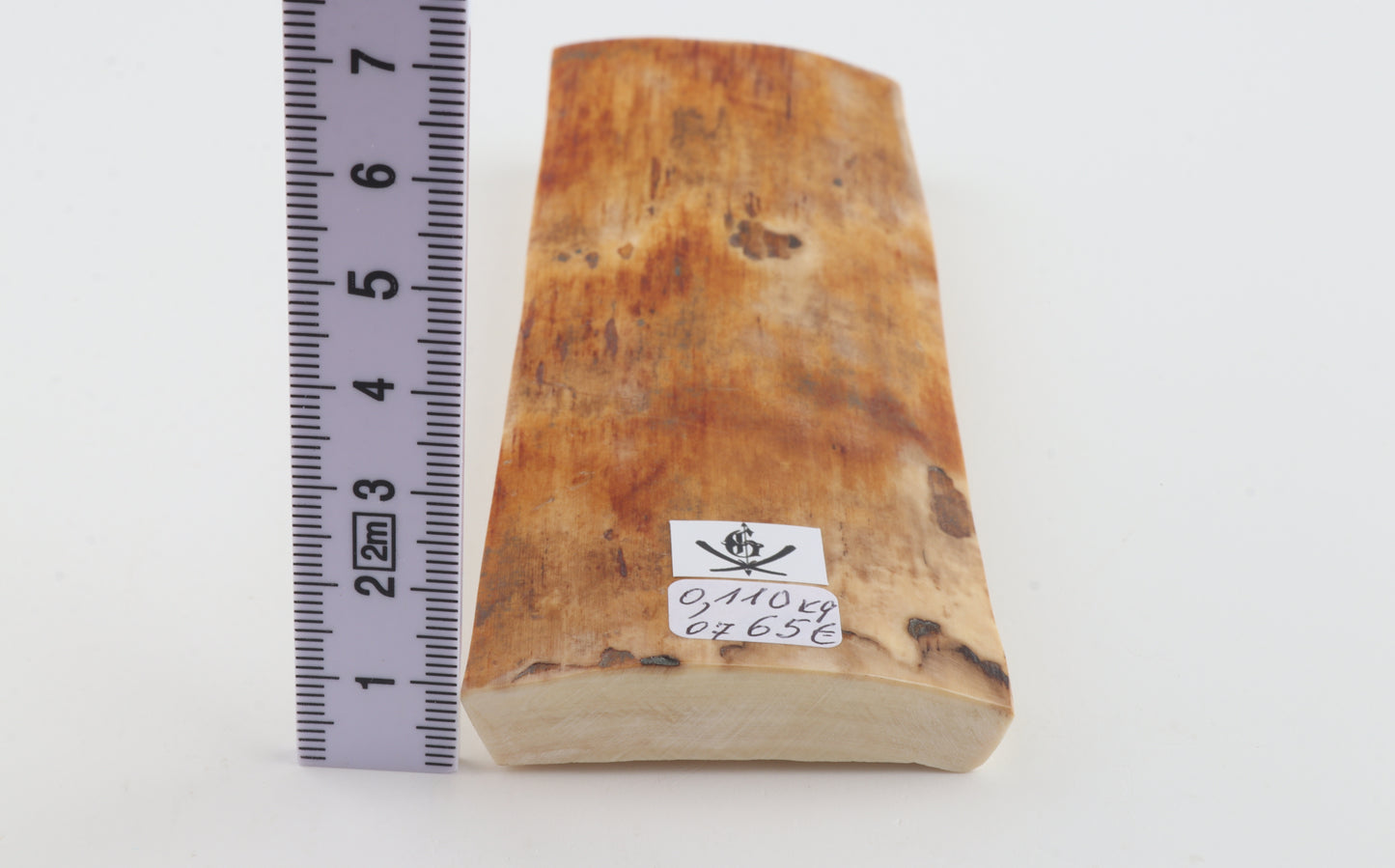 Orange-caramel mammoth bark