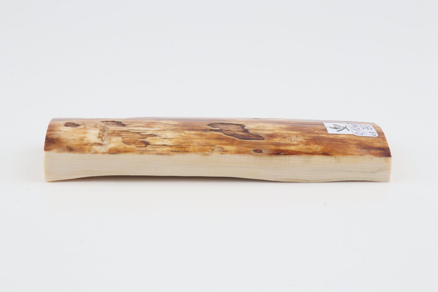 Brown-creme mammoth bark