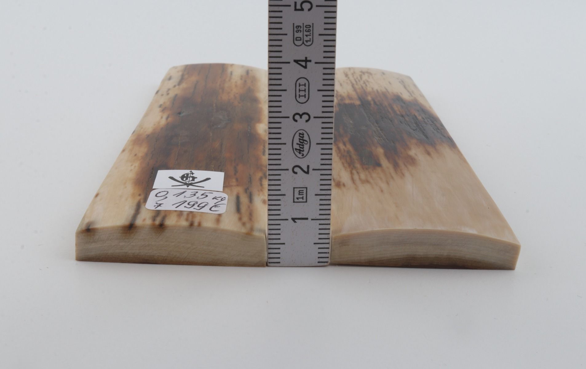Natural mammoth bark scales