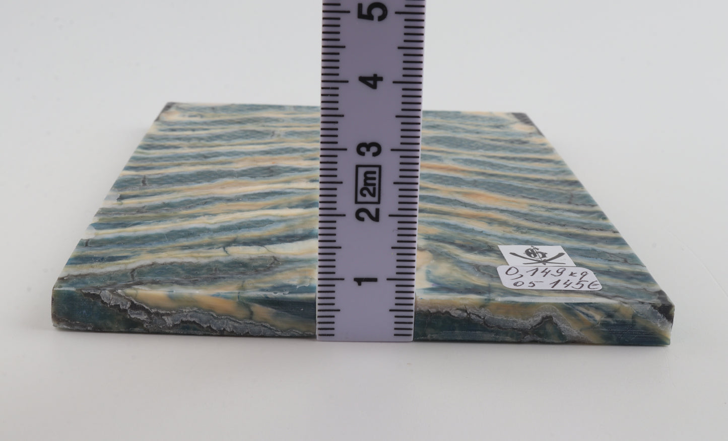Stabilised mammoth molar scales