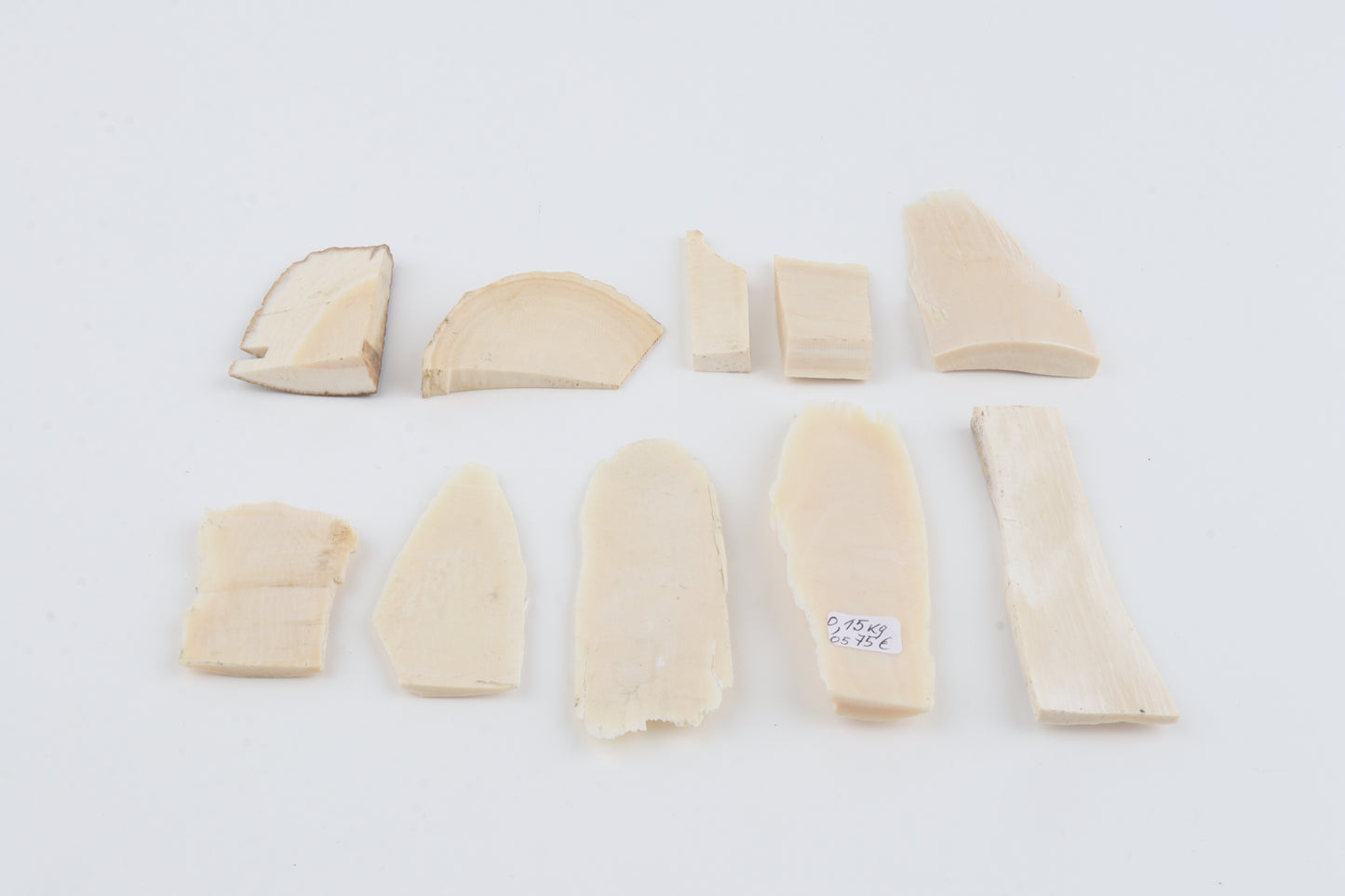 Raw mammoth ivory pieces