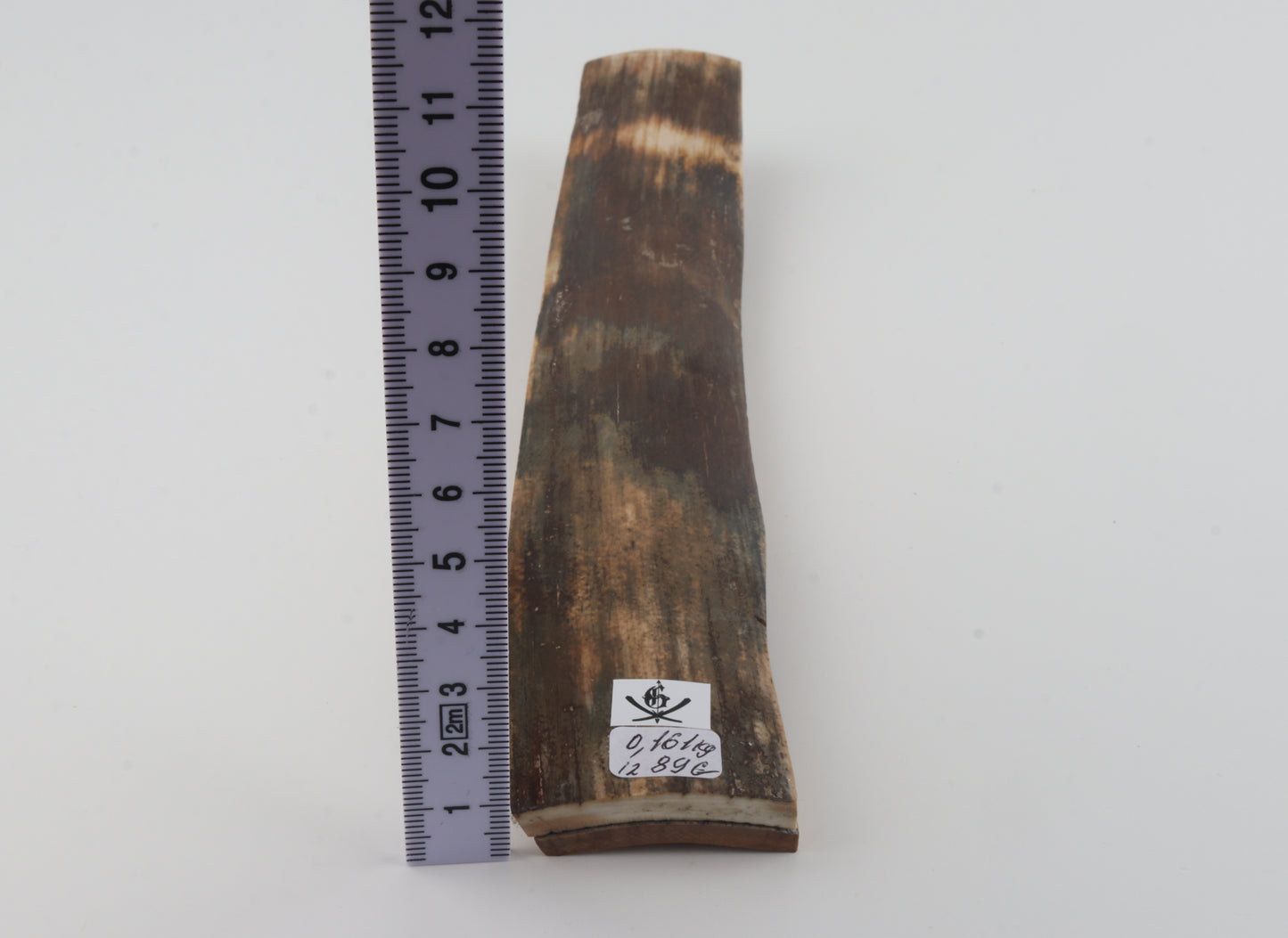 Green-brown mammoth bark