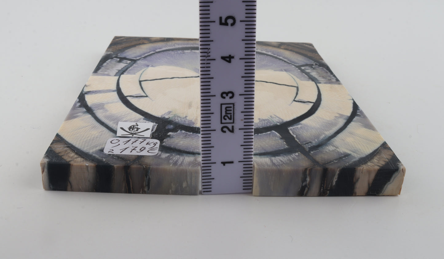 Stabilised mammoth ivory scales