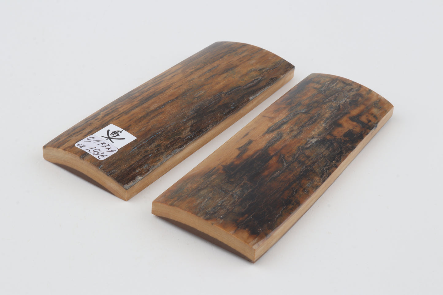 Natural mammoth bark scales