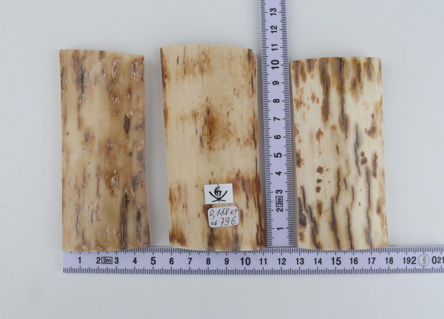 Natural mammoth bark pieces