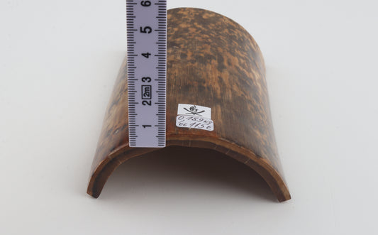 Brown-mustard mammoth bark