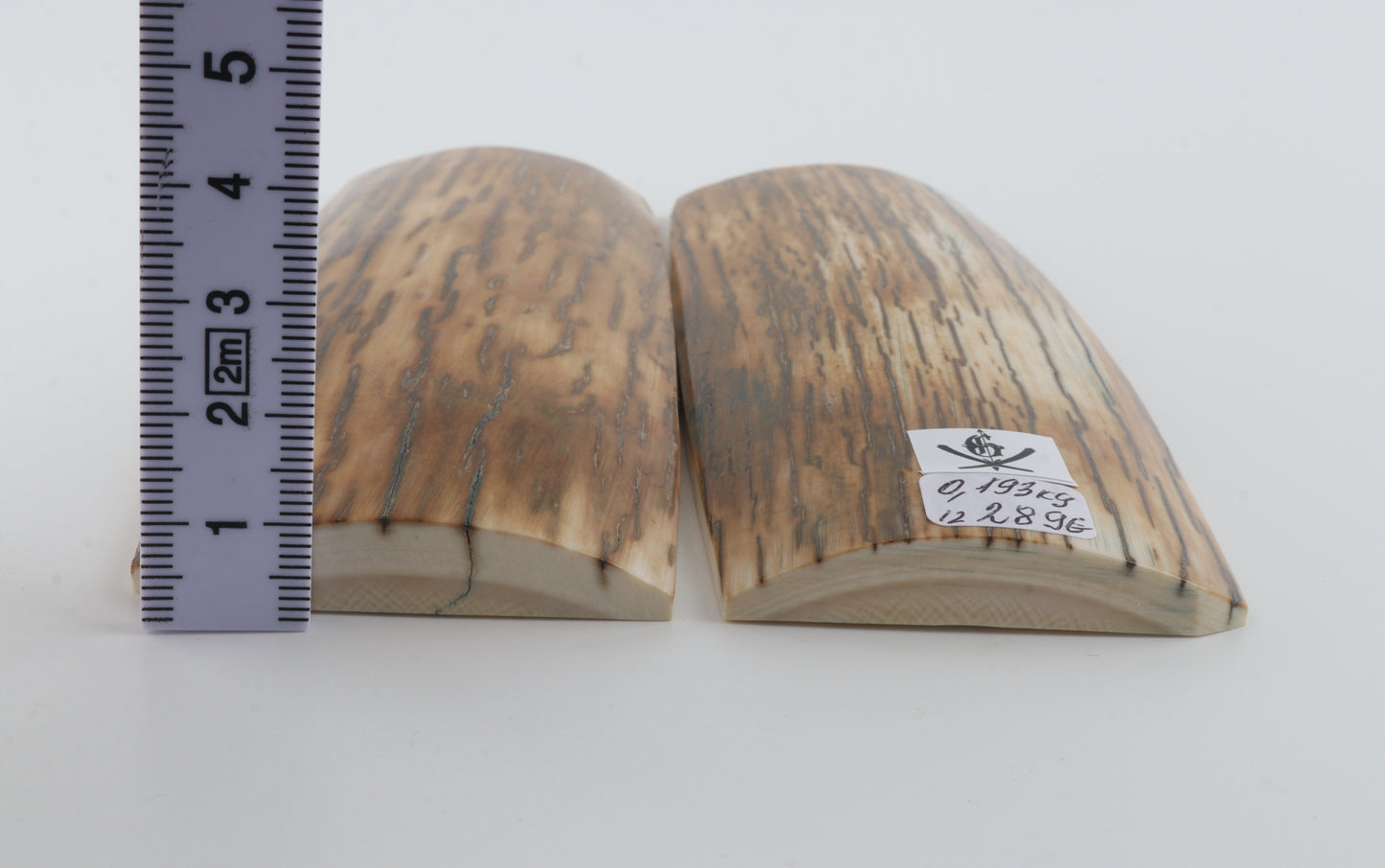Natural mammoth bark scales
