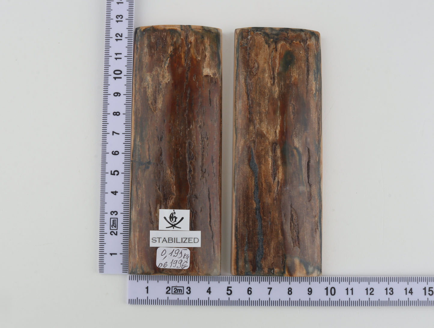 Stabilised mamoth bark scales
