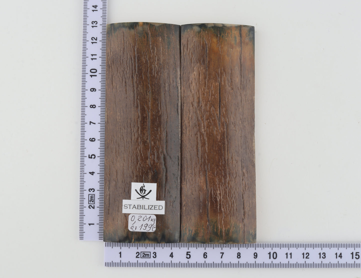 Stabilised mammoth bark scales