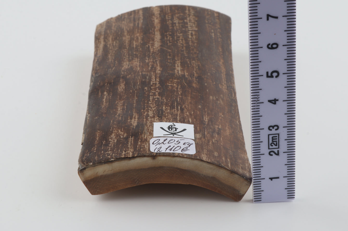 Brown woolly mammoth bark