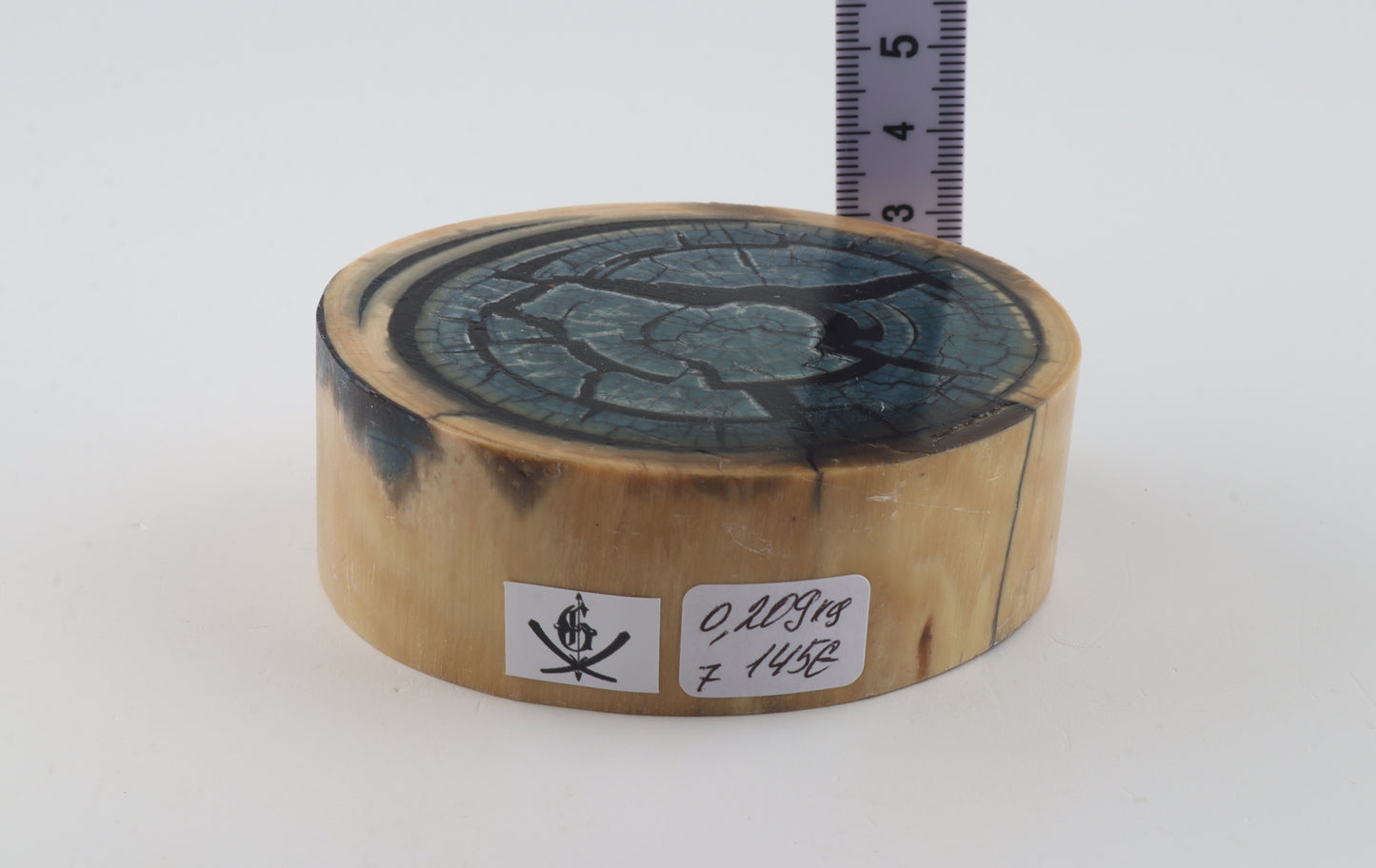 Stabilized mammoth ivory piece