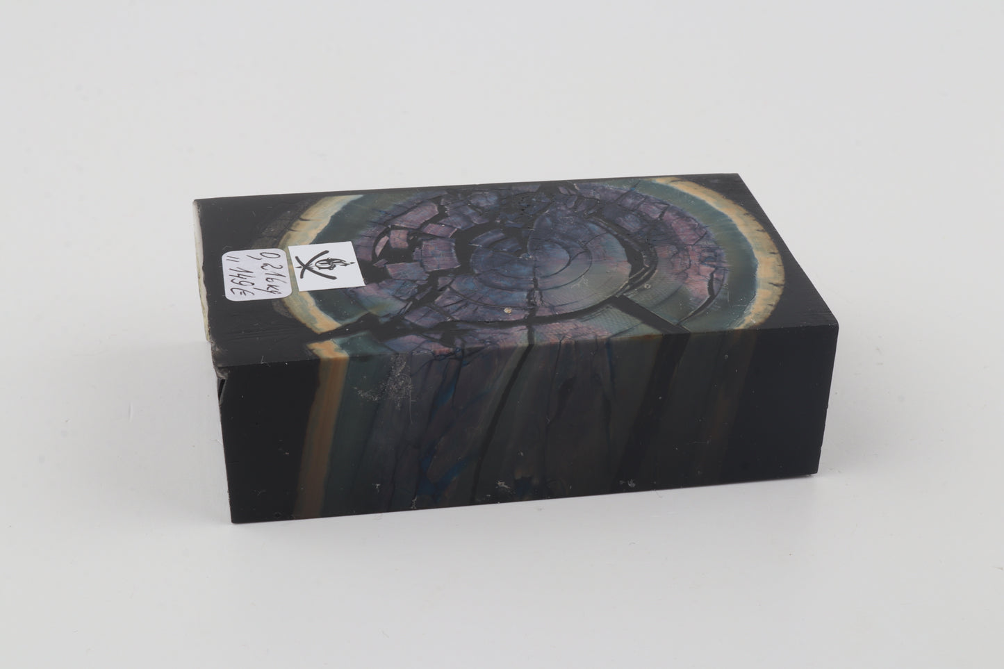 Stabilised mammoth ivory block