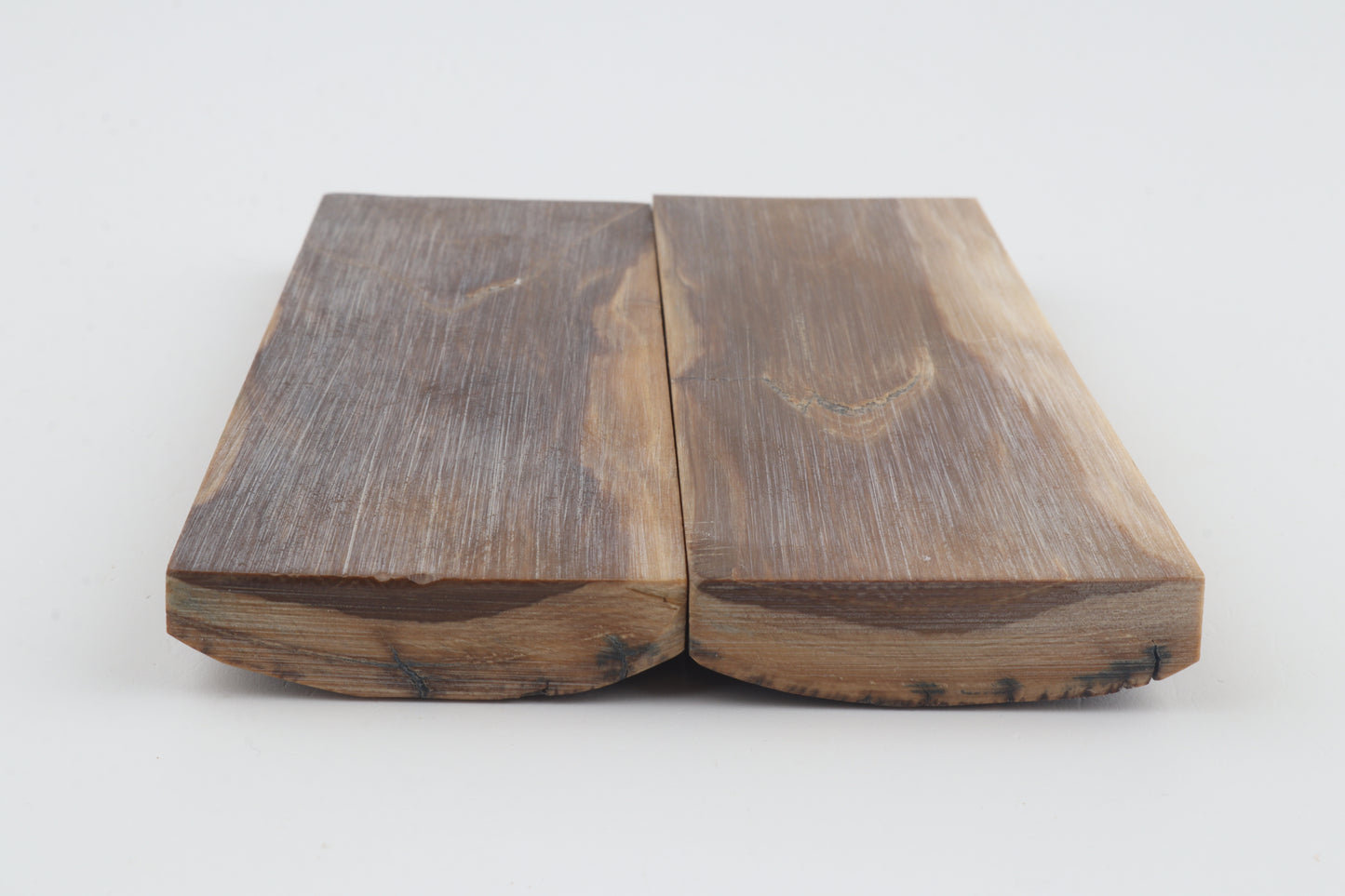 Natural mammoth bark scales