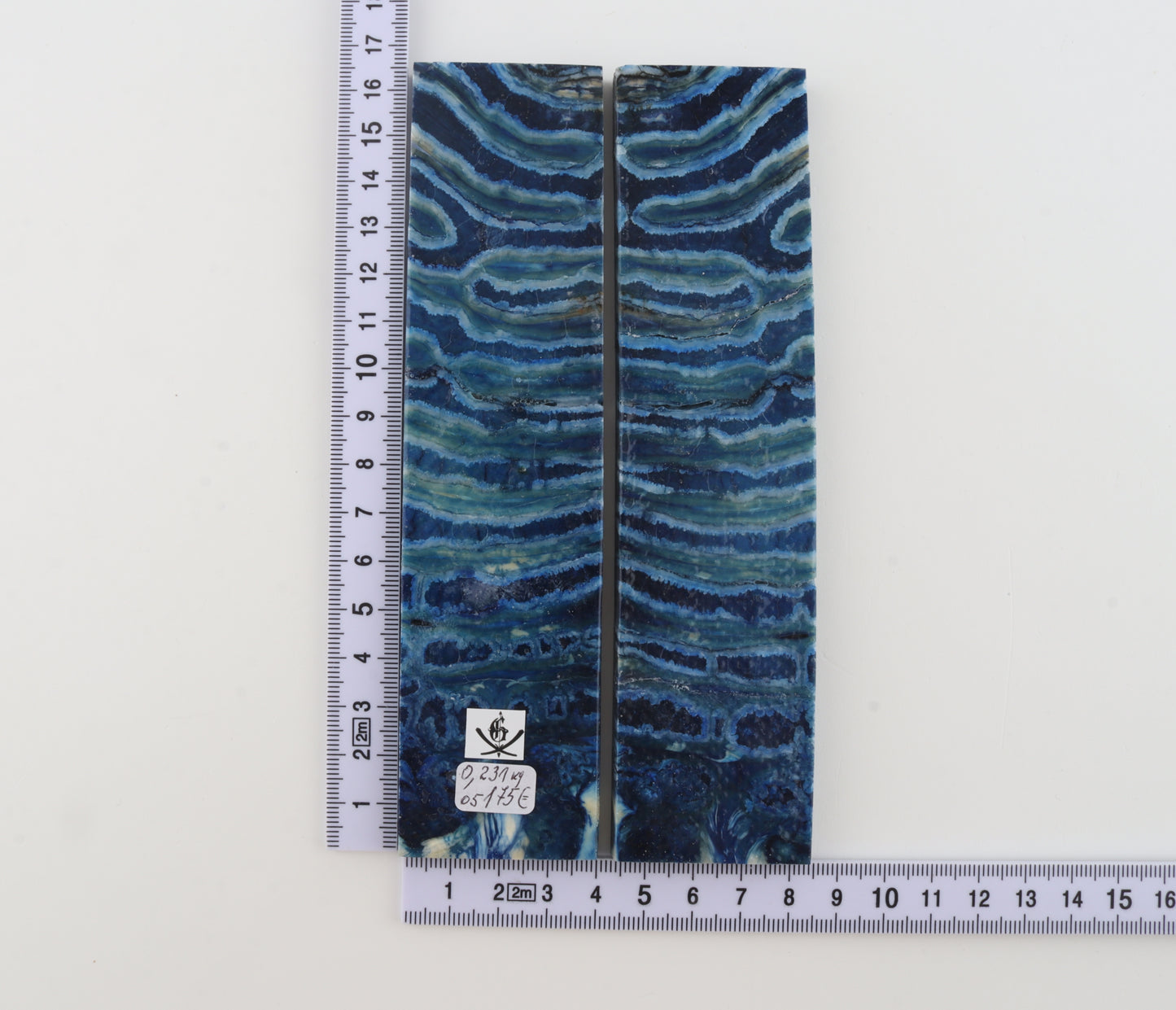 Stabilized mammoth molar scales