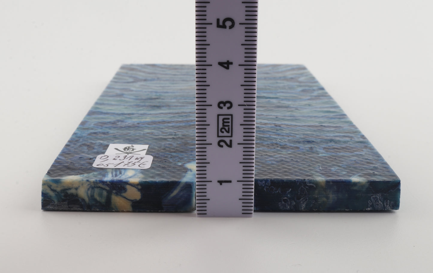 Stabilized mammoth molar scales
