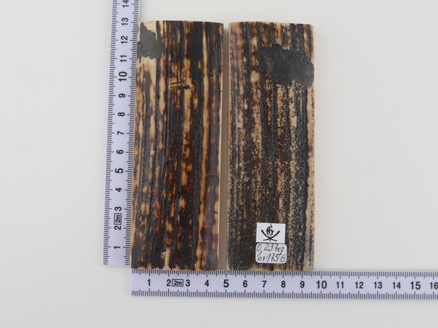Natural mammoth bark scales