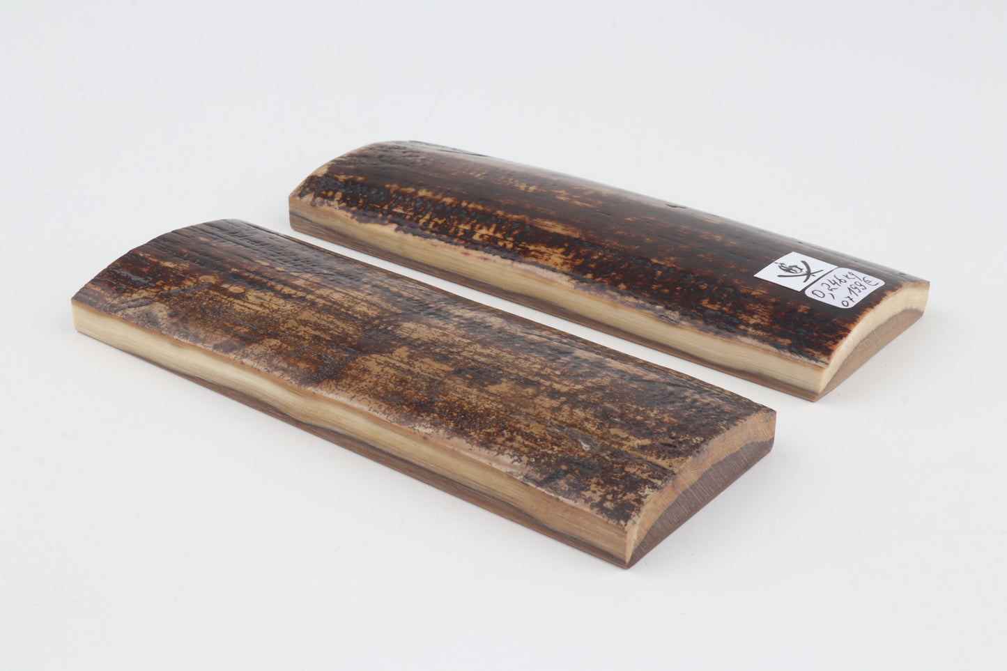 Natural mammoth bark scales