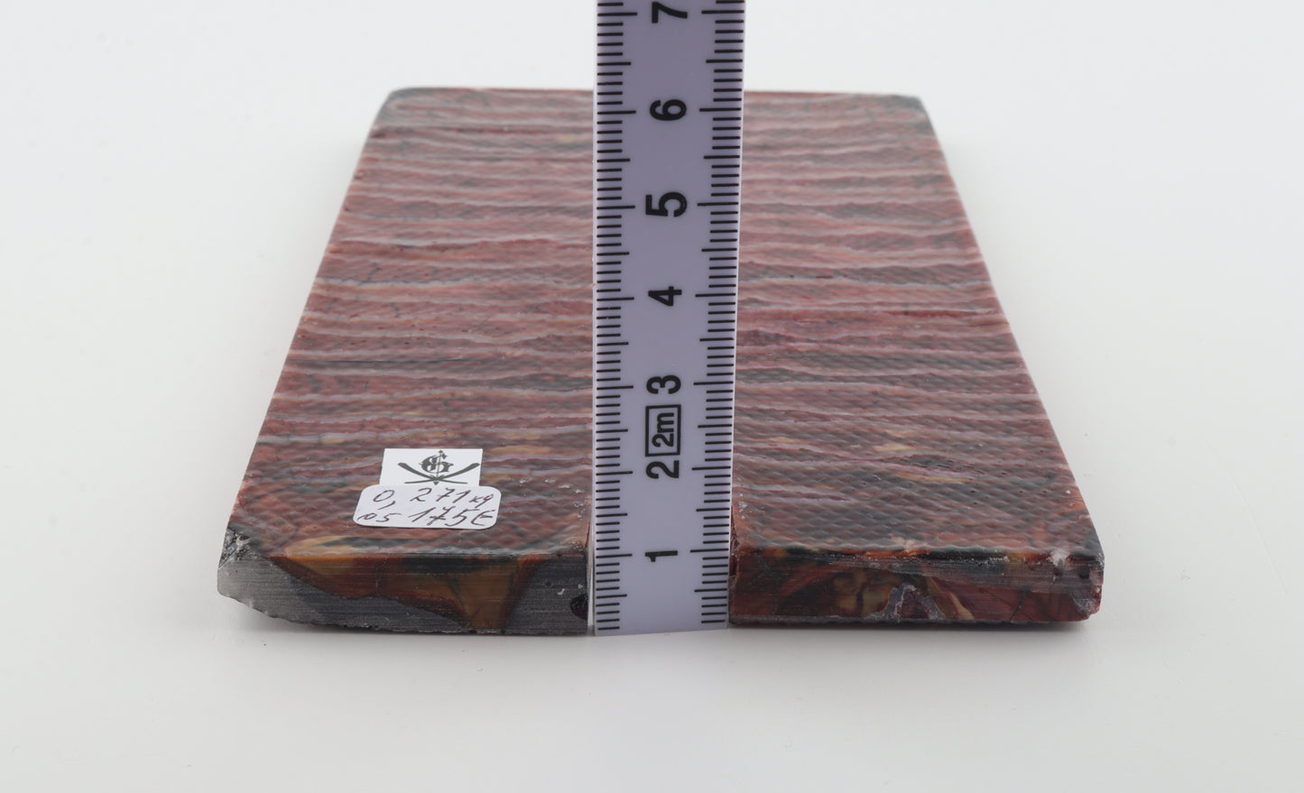 Stabilised mammoth molar scales