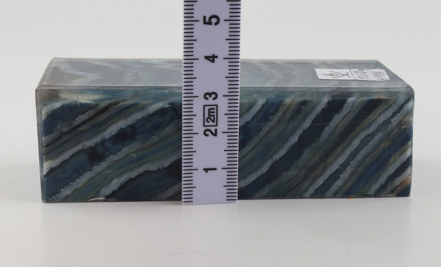 Stabilised mammoth molar block