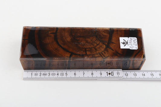 Stabilised mammoth ivory block