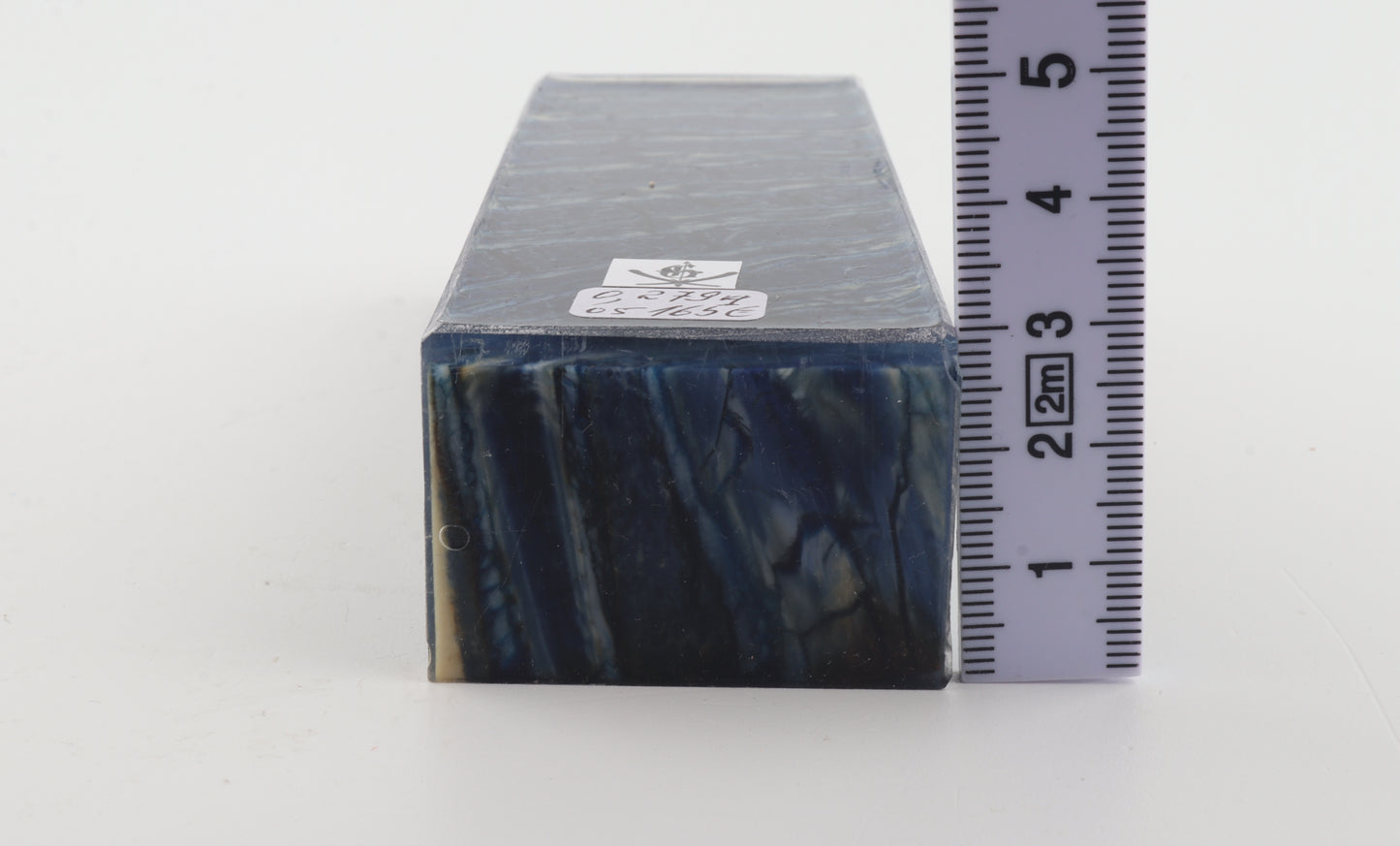 Stabilised mammoth molar block