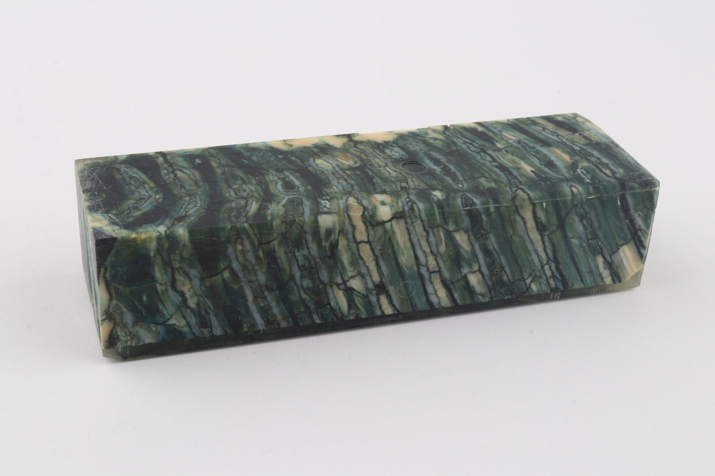 Stabilized mammoth molar block