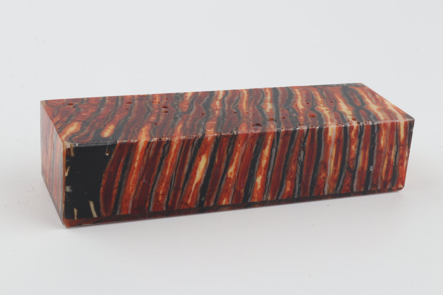 Stabilised mammoth molar block