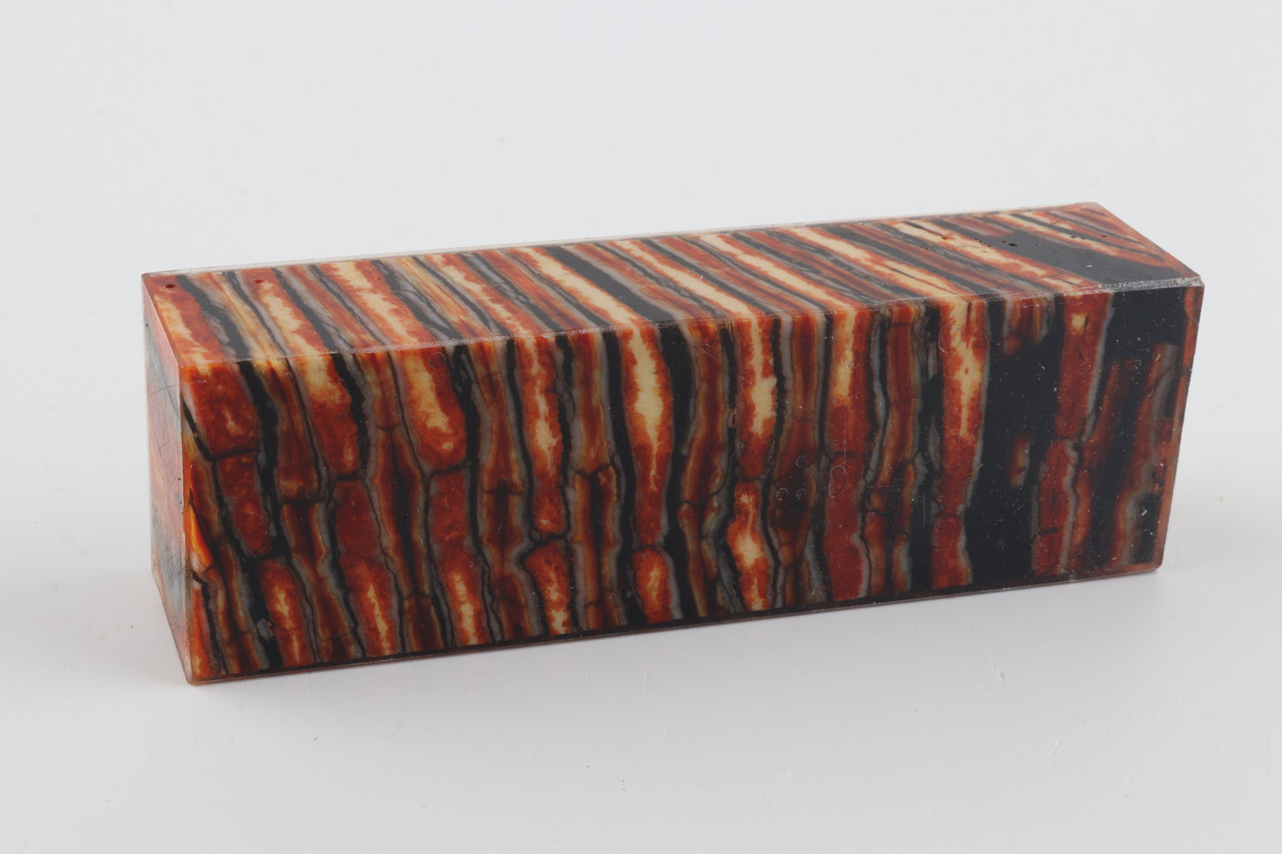 Stabilised mammoth molar block