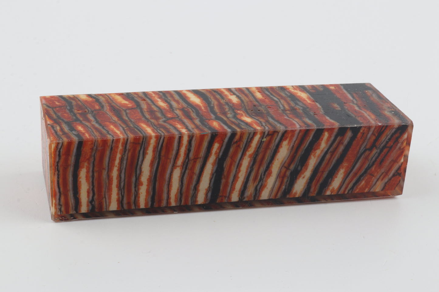 Stabilised mammoth molar block