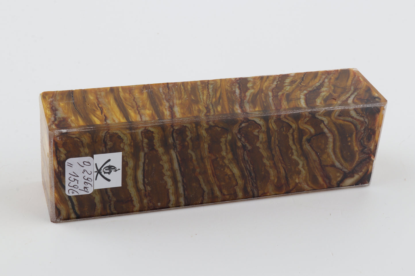 Stabilised mammoth molar block