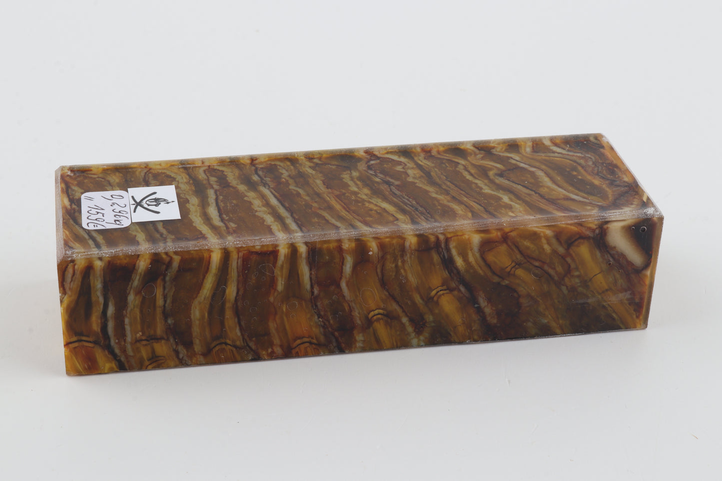 Stabilised mammoth molar block