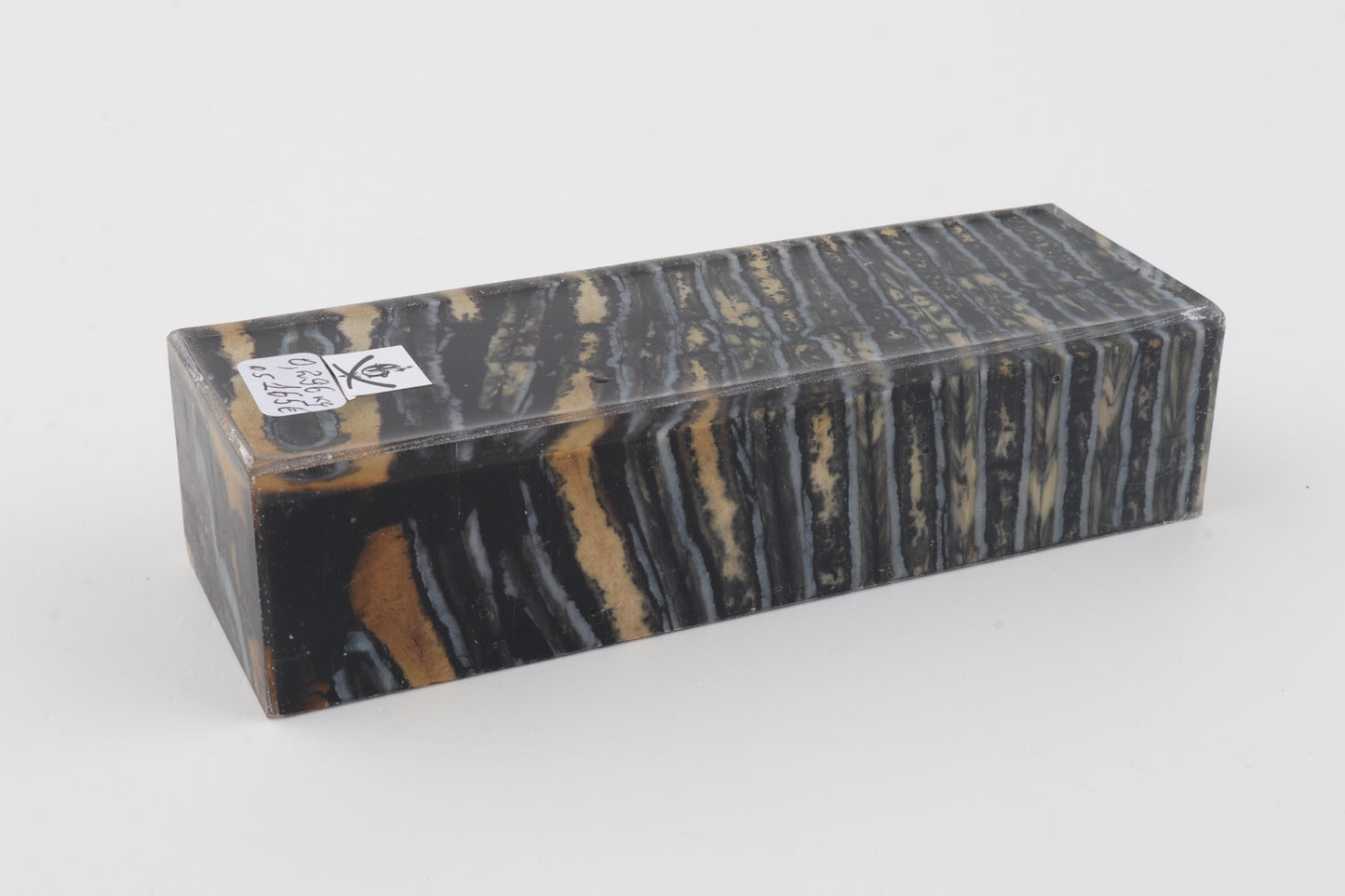 Stabilized mammoth molar block