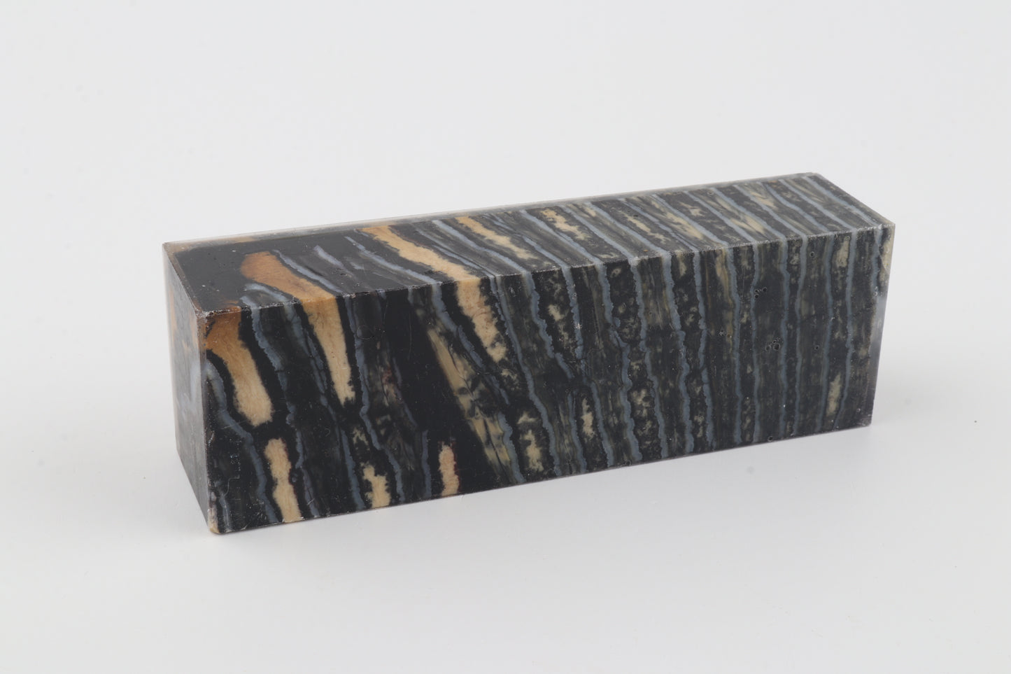 Stabilized mammoth molar block