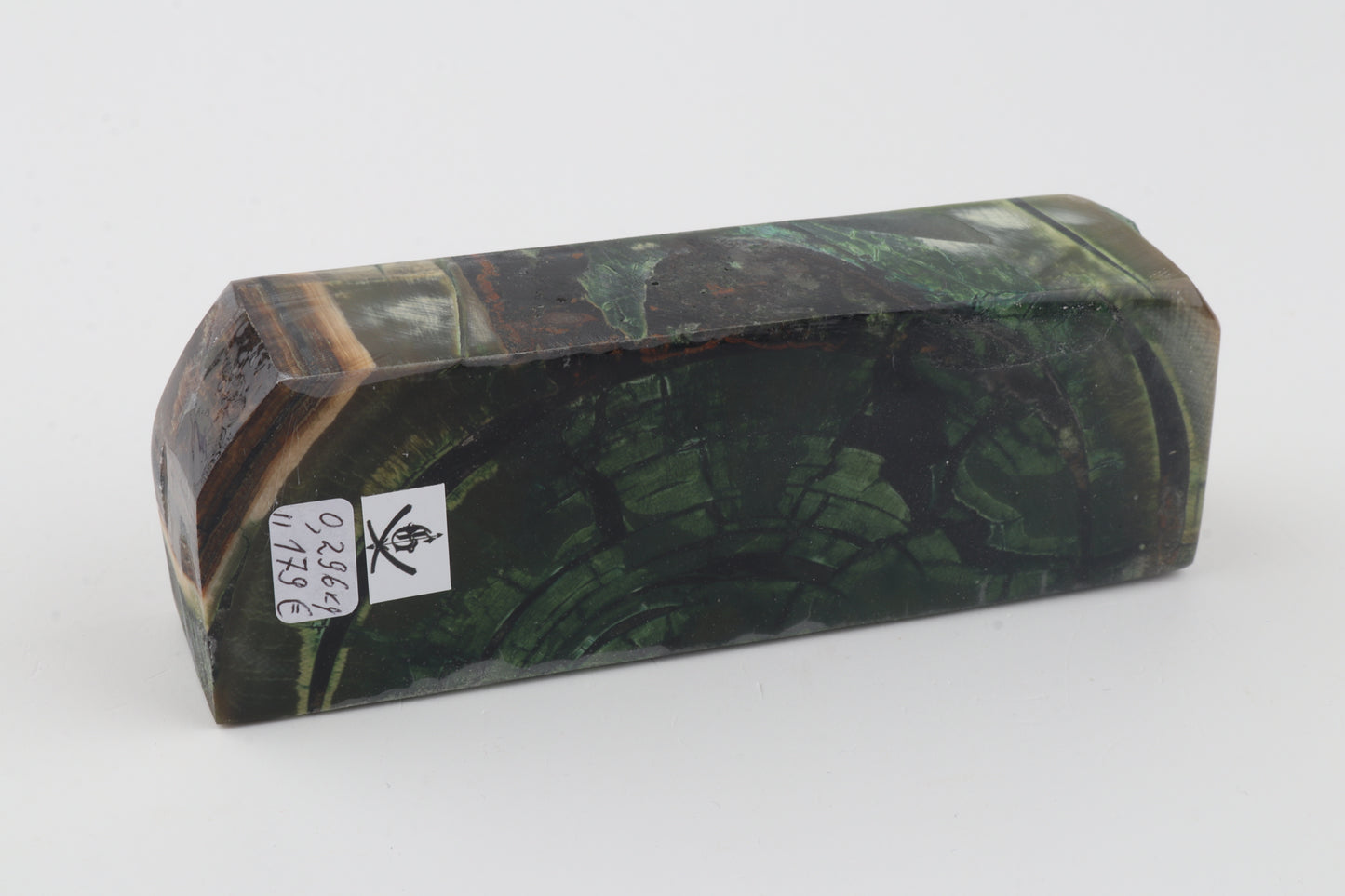 Stabilised mammoth ivory block