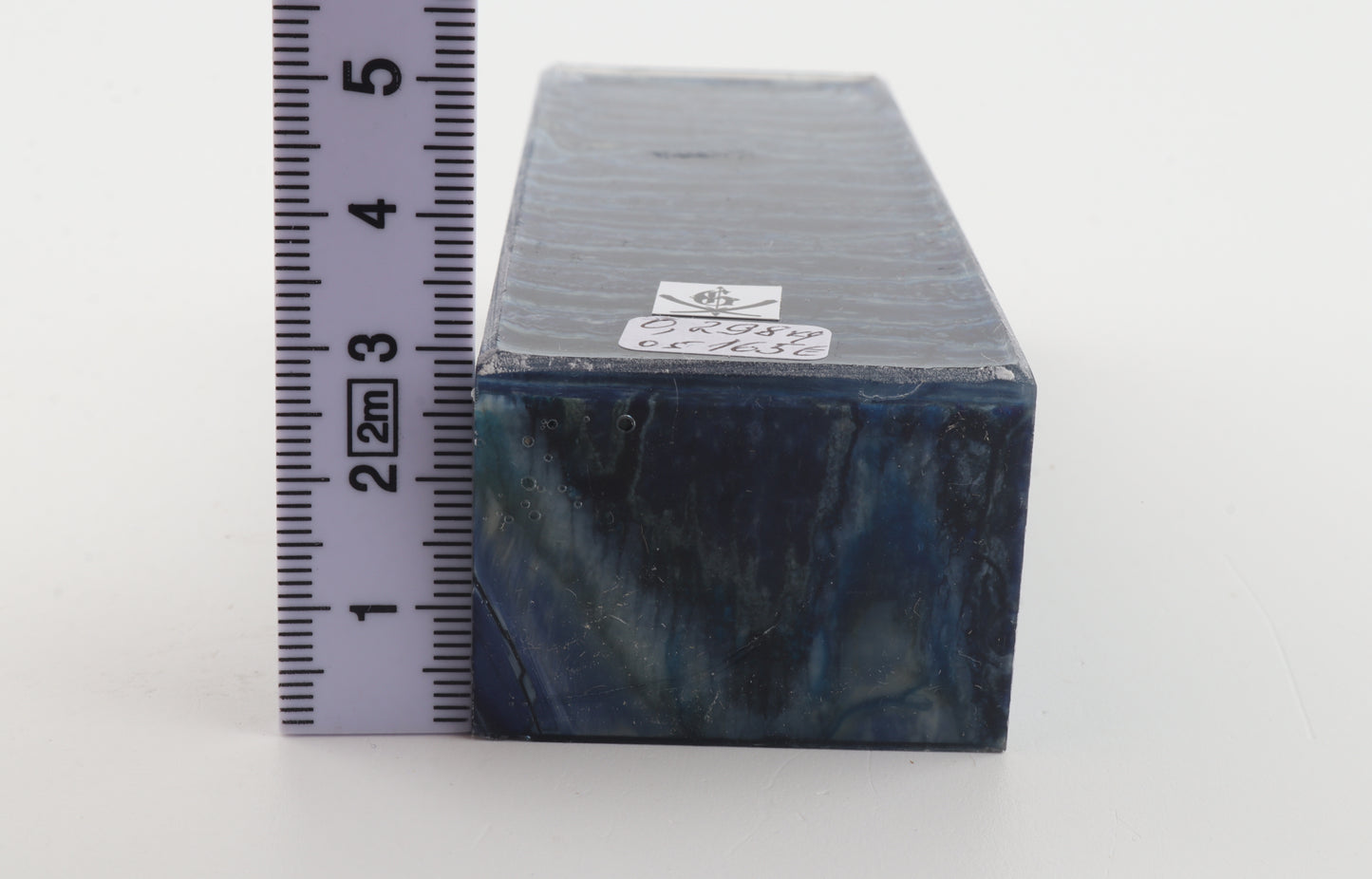 Stabilised mammoth molar block
