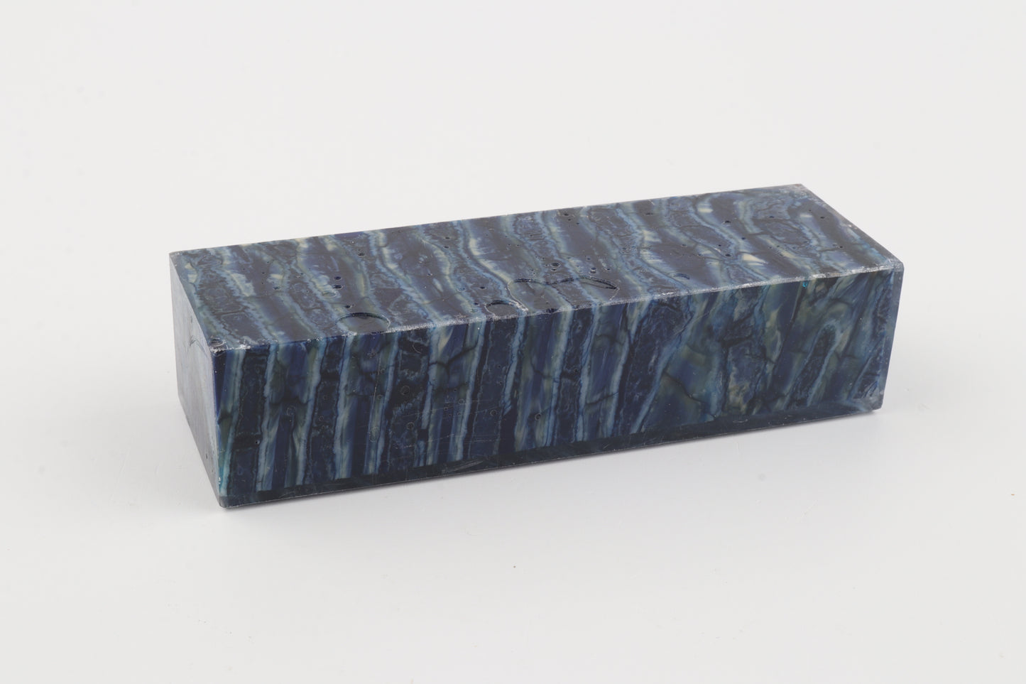Stabilised mammoth molar block
