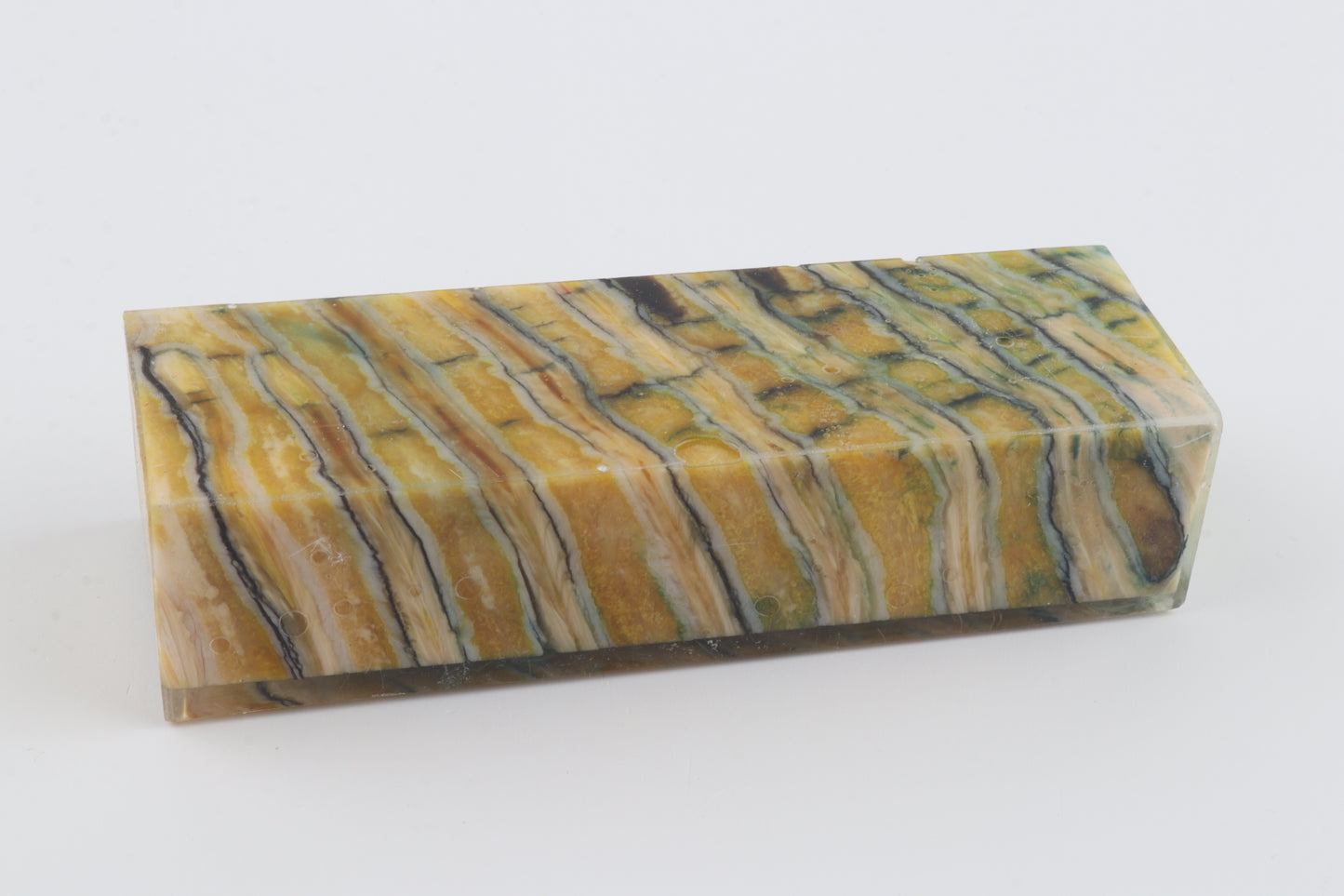Stabilized mammoth molar block