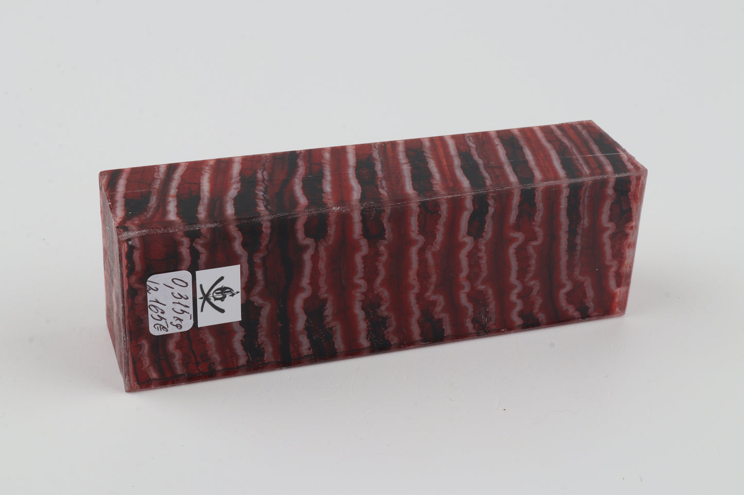 Stabilised mammoth molar block