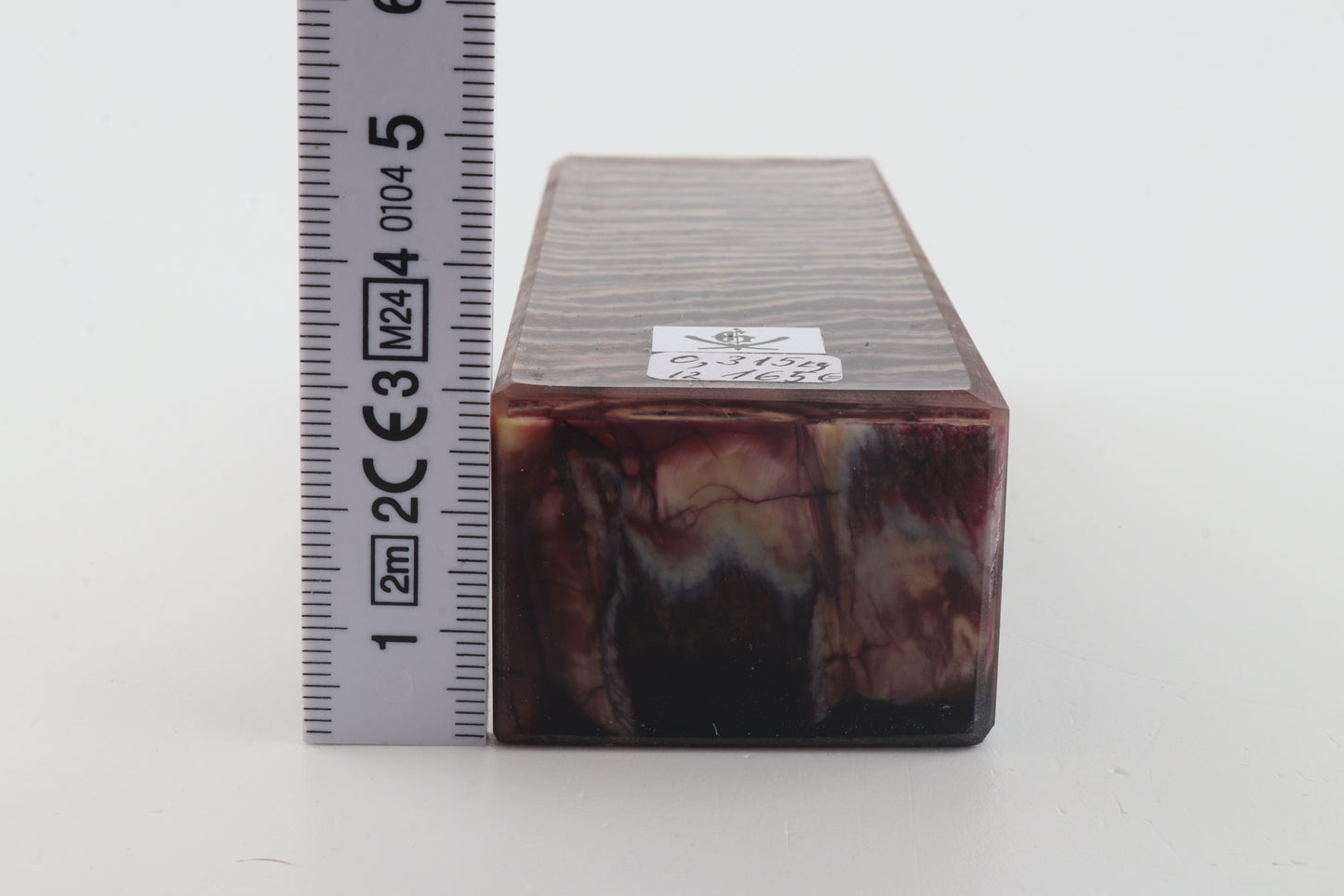 Stabilised mammoth molar block