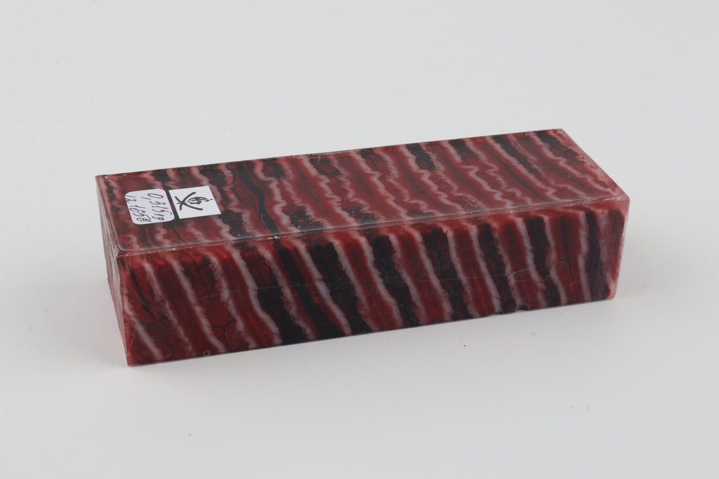 Stabilised mammoth molar block