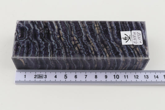 Stabilised mammoth molar block