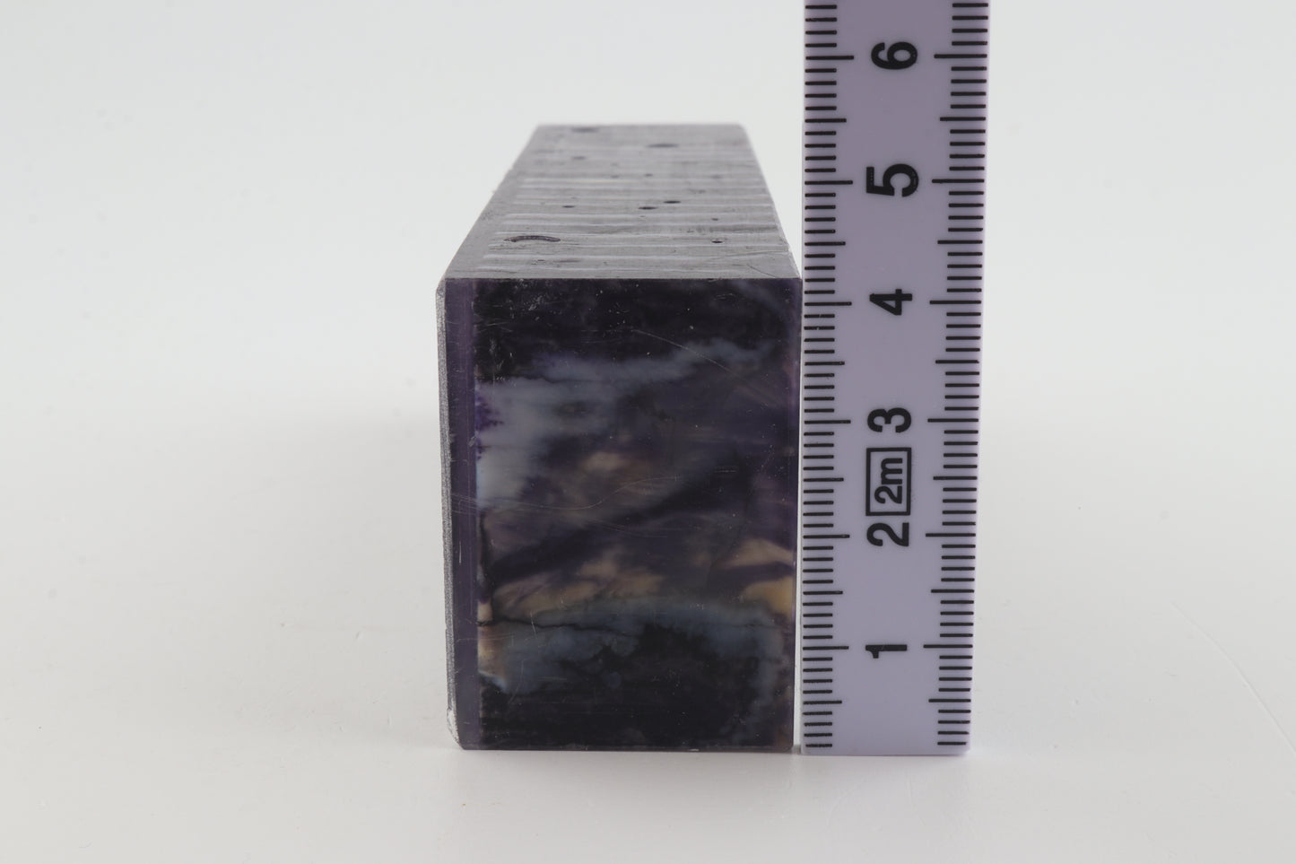 Stabilised mammoth molar block